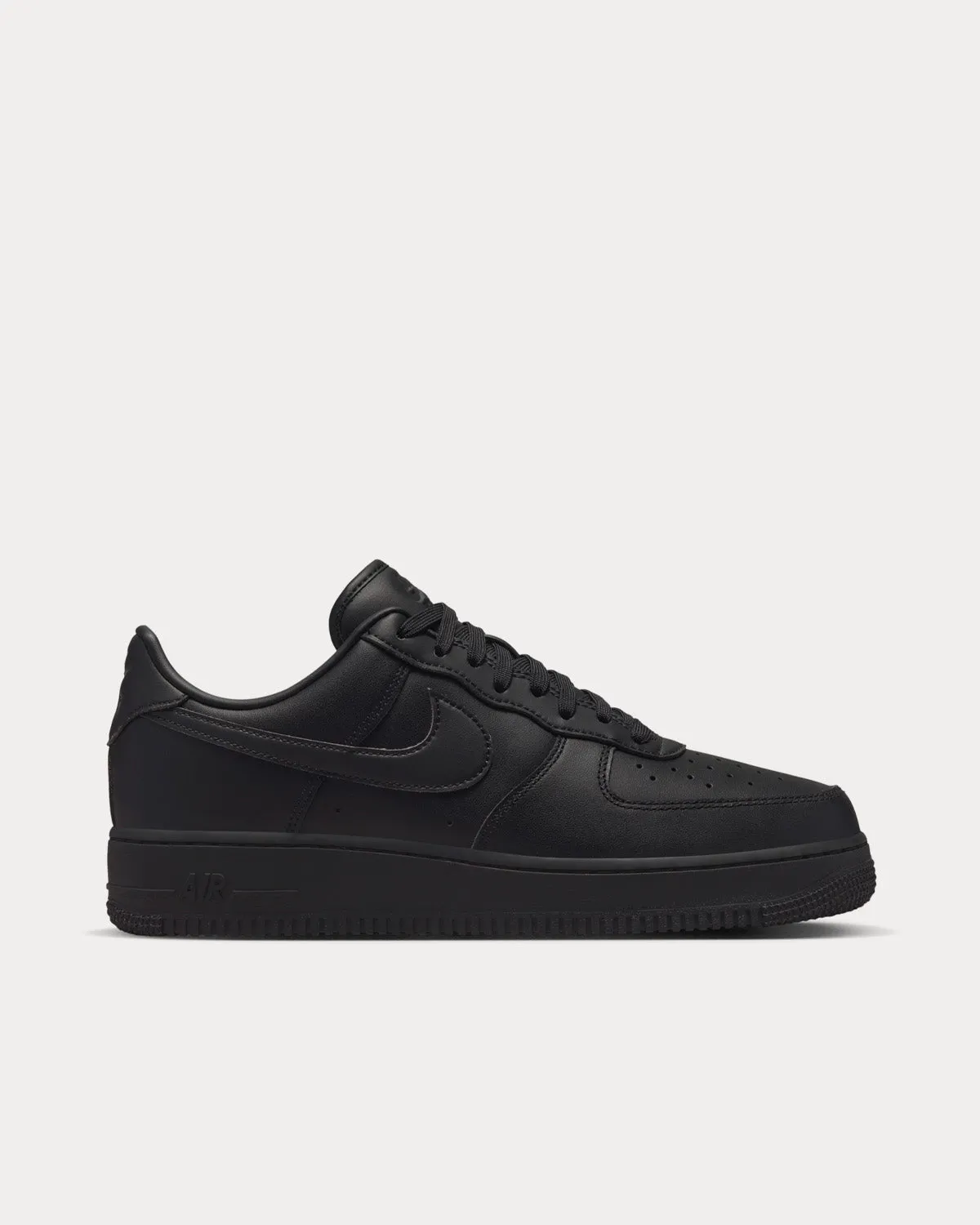 Air Force 1 '07 Black Low Top Sneakers