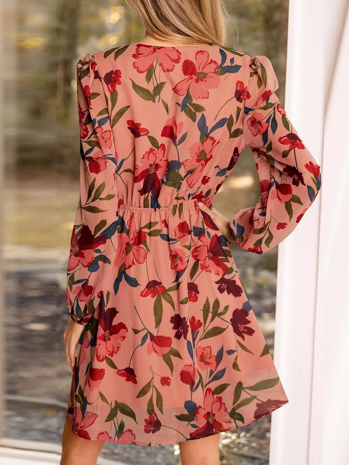 CUPSHE Women's Mini Dresses Casual Spring V Neck Chiffon Long Peasant Sleeves Flowy Summer Dress