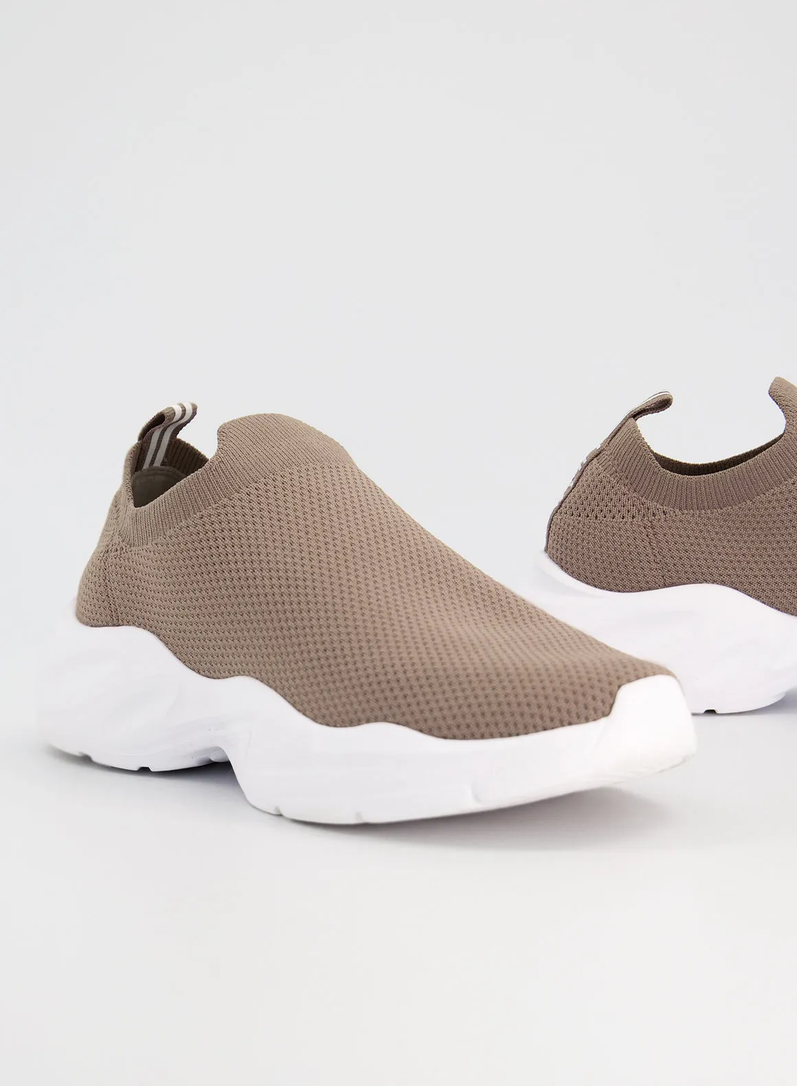 Espresso Aim High Sneakers