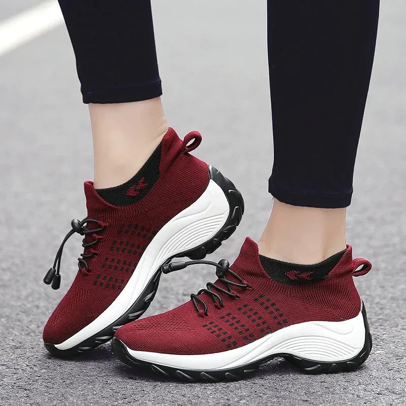 Sylis | Orthopedic Sneakers With Stretchable Cushion