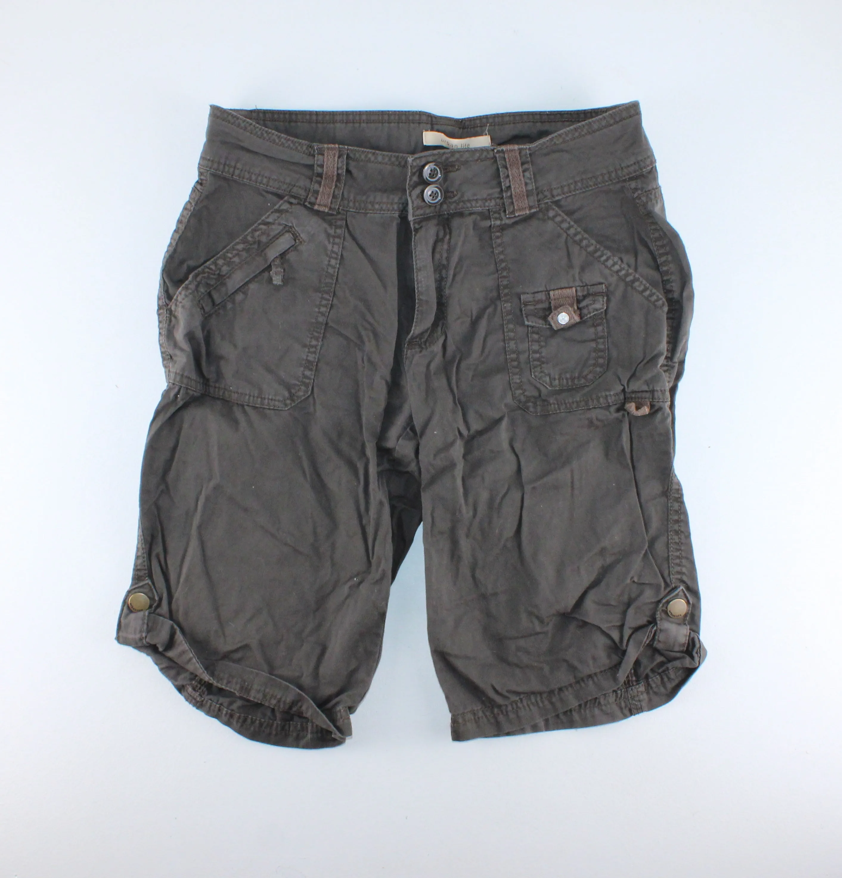 URBAN LIFE LONG SHORTS LADIES SIZE 1/2 PRE-LOVED